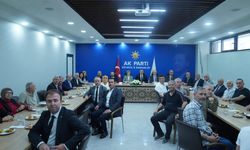 Ak Parti Genel Başkan Yardımcısı Yayman, Kütahya'da sanatçılarla bir araya geldi