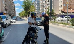 Kütahya’da Plakasız ve Kasksız Sürücülere Geçit Yok