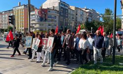 Kütahya siyasetinde dengeler değişti: CHP Teşkilatı ve Belediye Başkanları Yeni Parti'ye Katıldı
