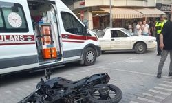 Kütahya’da Feci Kaza! Motosikletteki 2 Kişi Yola Savruldu