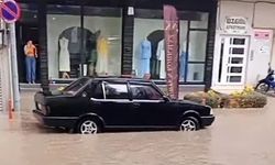 Tavşanlı'da Yarım Saatlik Sağanak Hayatı Felç Etti