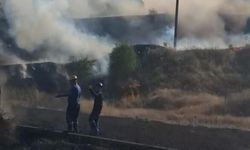 Kütahya'da alevler ormana dayandı, ekipler son anda durdurdu