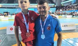 Kütahyalı Minik Pehlivandan Türkiye Şampiyonası'nda Çifte Başarı!