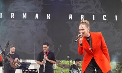 Sanatçı Irmak Arıcı'dan, Kütahyalılara konser mesajı: ''Çok eğleneceğiz''