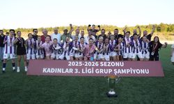 Kütahya futbolunda altın sezon: Tavşanlı ekibi Akıncılar Kadınlar 2.Ligi'ne yükseldi