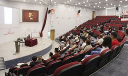 Kütahya'da geleceğin yönetici adaylarının eğitimi sürüyor