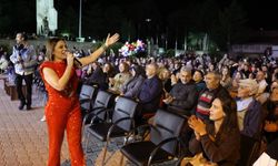 Dumlupınar’da zafer coşkusu geceye damga vurdu