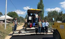 Kütahya'nın köyünde ulaşımı rahatlatacak yol çalışması tamamlandı