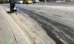 Yola Motor Yağı Sızdı! Sürücüler Zor Anlar Yaşadı
