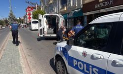 Kütahya’da Faciadan Dönüldü! Açılan Otomobil Kapısı 2 Kişiyi Yaraladı