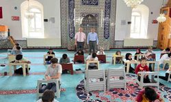 Dumlupınar'da Yaz Kur'an Kursu öğrencilerine Bilgi Birikim Sınavı düzenlendi