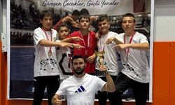 Kütahya’nın Gururu Oldular! Tavşanlılı Güreşçiler Şampiyon