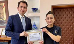 Hisarcık’ta emniyet personeline başarı belgesi takdim edildi