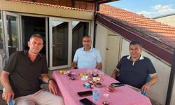 Gediz Belediye Başkanı Akel, esnaflar ile bir araya geldi