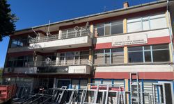 Şaphane'de belediye hizmet binasında yenileme çalışmaları başladı