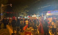 Kütahya’da 30 Ağustos Coşkusu Fener Alayıyla Geceye Taşındı!