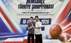 Eskişehirli gençten Hemsball'da Türkiye şampiyonluğu