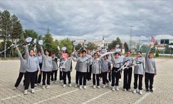Hisarcık'ta 'Uçurtmalar Vurulmasın, Gökyüzü Çocuklara Kalsın' etkinliği düzenlendi