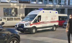 Otomobilin çarptığı 12 yaşındaki çocuk hastaneye kaldırıldı