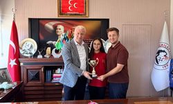 Tavşanlılı genç sporcu Basel'de bronz madalya kazandı