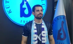 Kütahyaspor'da veda: Canberk Özdemir takımdan ayrıldığını açıkladı