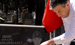 Gediz Belediye Başkanı Akel'den, şehit Gürlekli'nin kabrine ziyaret
