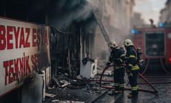Kütahya’da Beyaz Eşya Servisinde Yangın! İş Yerinde Maddi Hasar Oluştu