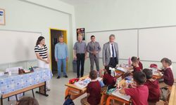 Kütahya İl Milli Eğitim Müdürü Mustafa Yılmaz, öğretmen ve öğrencilerle buluştu