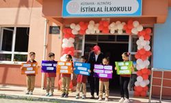 Altıntaş'ta İlköğretim Haftası Kutlama Programı İstiklal İlkokulunda gerçekleştirildi