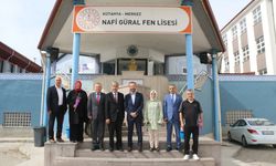 Ak Parti Milletvekili Bayırcı'dan, Nafi Güral Fen Lisesi'ne ziyaret