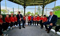 Hisarcık'ta Kaymakam Atam minik öğrencilerle buluştu