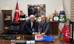 Kütahya'da Belediye İşçilerini İlgilendiren Anlaşma! Toplu İş Sözleşmesi İmzalandı