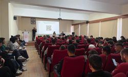 Kütahya’da Üniversite Öğrencilerine Evlilik Kredisi ve Aile Hayatı Eğitimi
