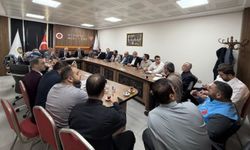 Kütahya İl Müftüsü Hasan İzmirli, Manevi Danışmanlarla Bir Araya Geldi