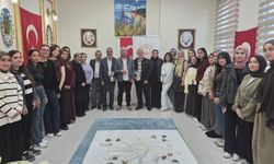 Kütahya’da şehit aileleri Zafertepe Yurdu öğrencileriyle buluştu