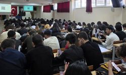 Kütahya Gediz’de Üniversite Öğrencilerine Sağlıklı Yaşam ve Güvenli İlişkiler Eğitimi