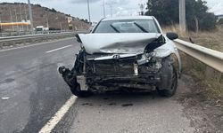 Tavşanlı-Kütahya yolunda feci kaza! Otomobil hurdaya döndü