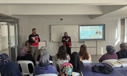 Gediz’de velilere üç başlıkta eğitim: Okul, aile ve medya