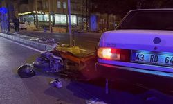 Kütahya’da Otomobil ile Motosiklet Çarpıştı: 1 Yaralı