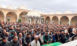 Kalbine yenilen 15 yaşındaki çocuk son yolculuğuna uğurlandı
