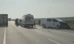 Trafik kazasında 3 kişi yaralandı
