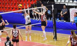 Yunusemre'nin Sultanları Altay'ı 36-34'lük setle geçti
