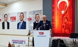 Kütahya’da Şeref Han’dan kongrede dikkat çeken çıkış: “Tamer bir milimetre eğilmez!”