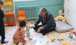 Kütahya İl Millî Eğitim Müdürü Yılmaz, Özel Eğitim Uygulama Okulu'nda öğrencilerle buluştu