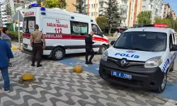 Çarptığı yaşlı kadın yaralandı, genç sürücü panik yaşadı