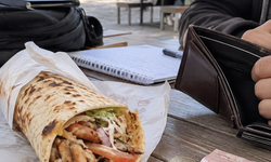 KYK Bursuyla Alınabilen Tavuk Döner Sayısı Şaşırttı! 20 Yıllık Değişim Gündem Oldu