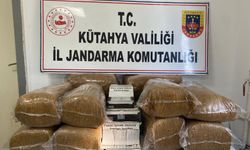Kütahya'da kaçakçılık operasyonunda binlerce ürün yakalandı: Bir şüpheli hakkında soruşturma başlatıldı