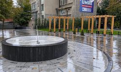 Kütahya’da Ulu Cami önündeki parka tepki: “Yazın da kışın da oturamıyoruz”