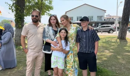 Ünlü şarkıcıdan minik hayrana jest