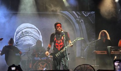 Milyonfest Didim’de Binlerce Kişi Rockla Buluştu